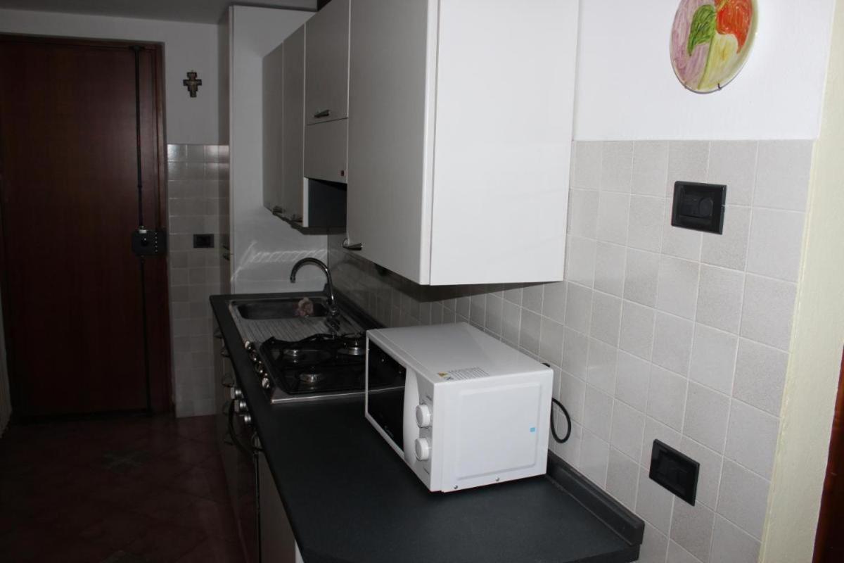 Suite & Loft Due Deliziosi Bilocali, Centralissimi, In Pietrasanta Exteriör bild